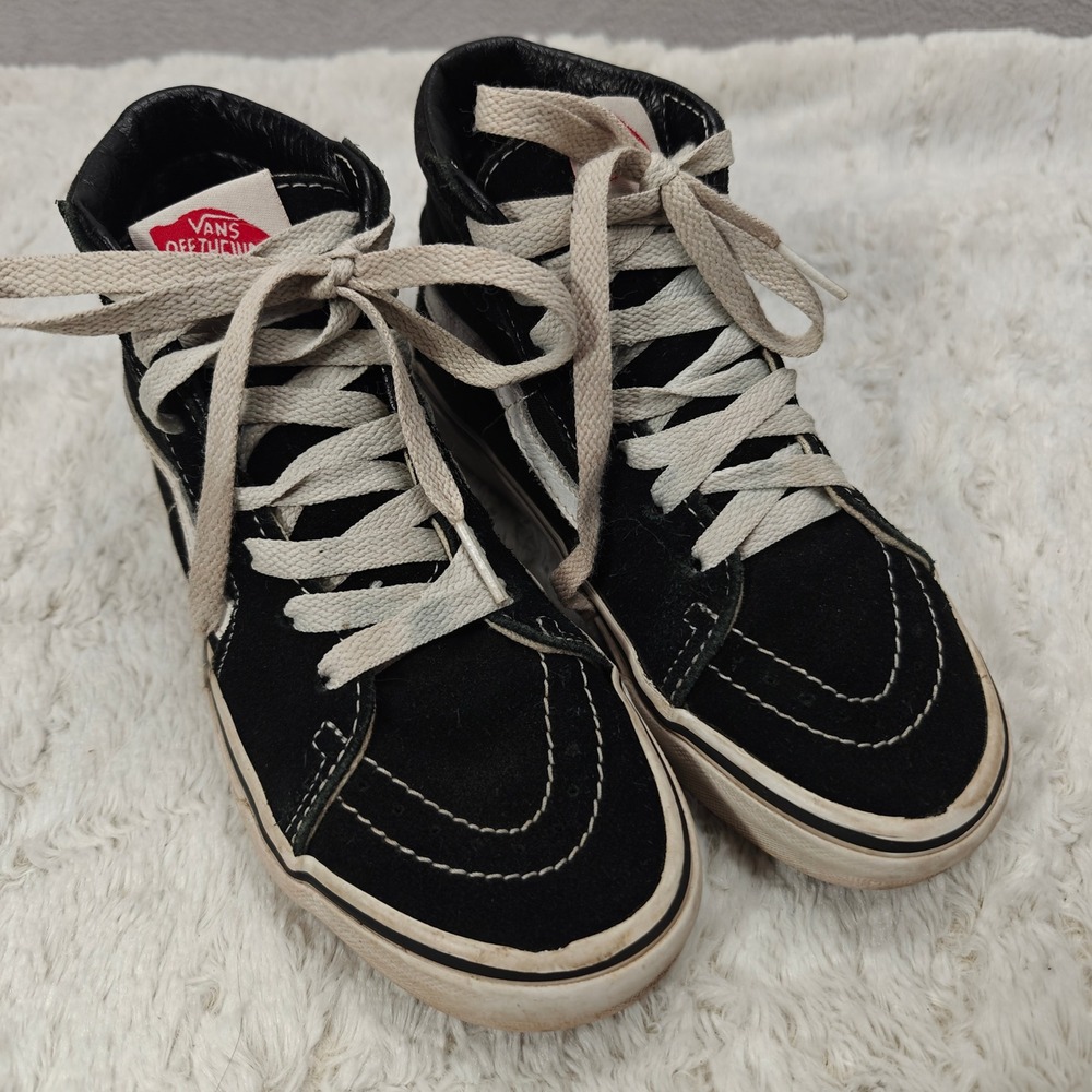 Vans Sk8-Hi High Top Sneakers Kids 1.5 Black White Classic Skater Grunge Shoes - Picture 9 of 12